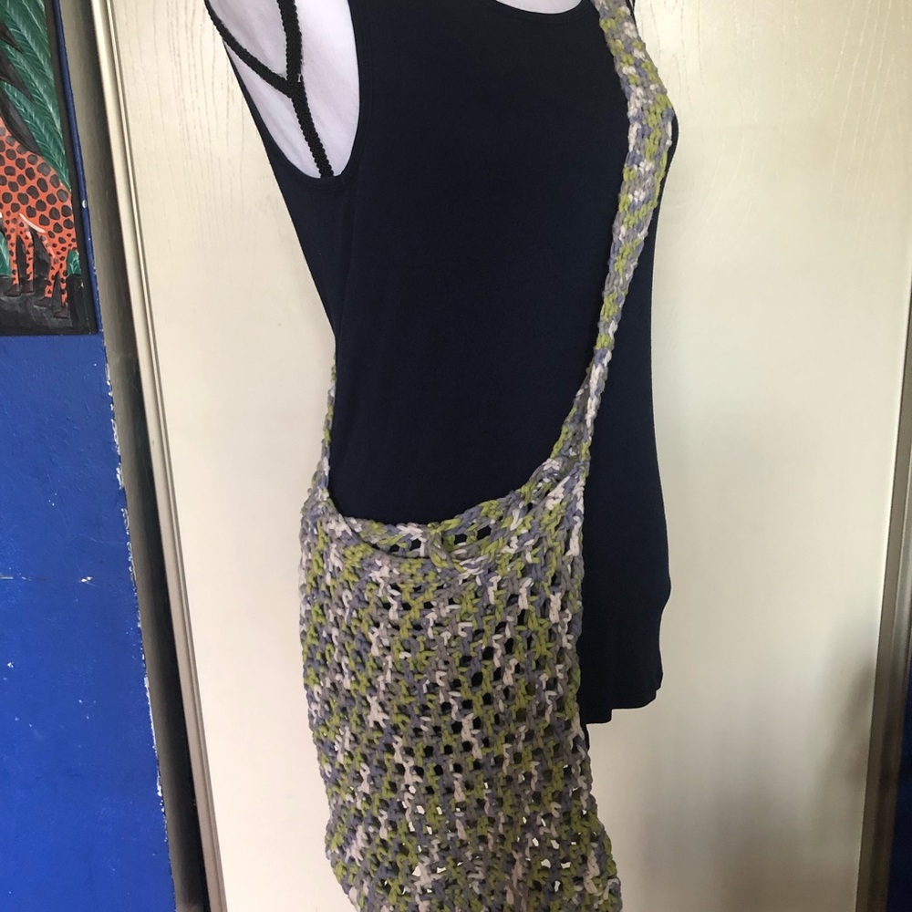 CROSSBODY CROCHET BAG